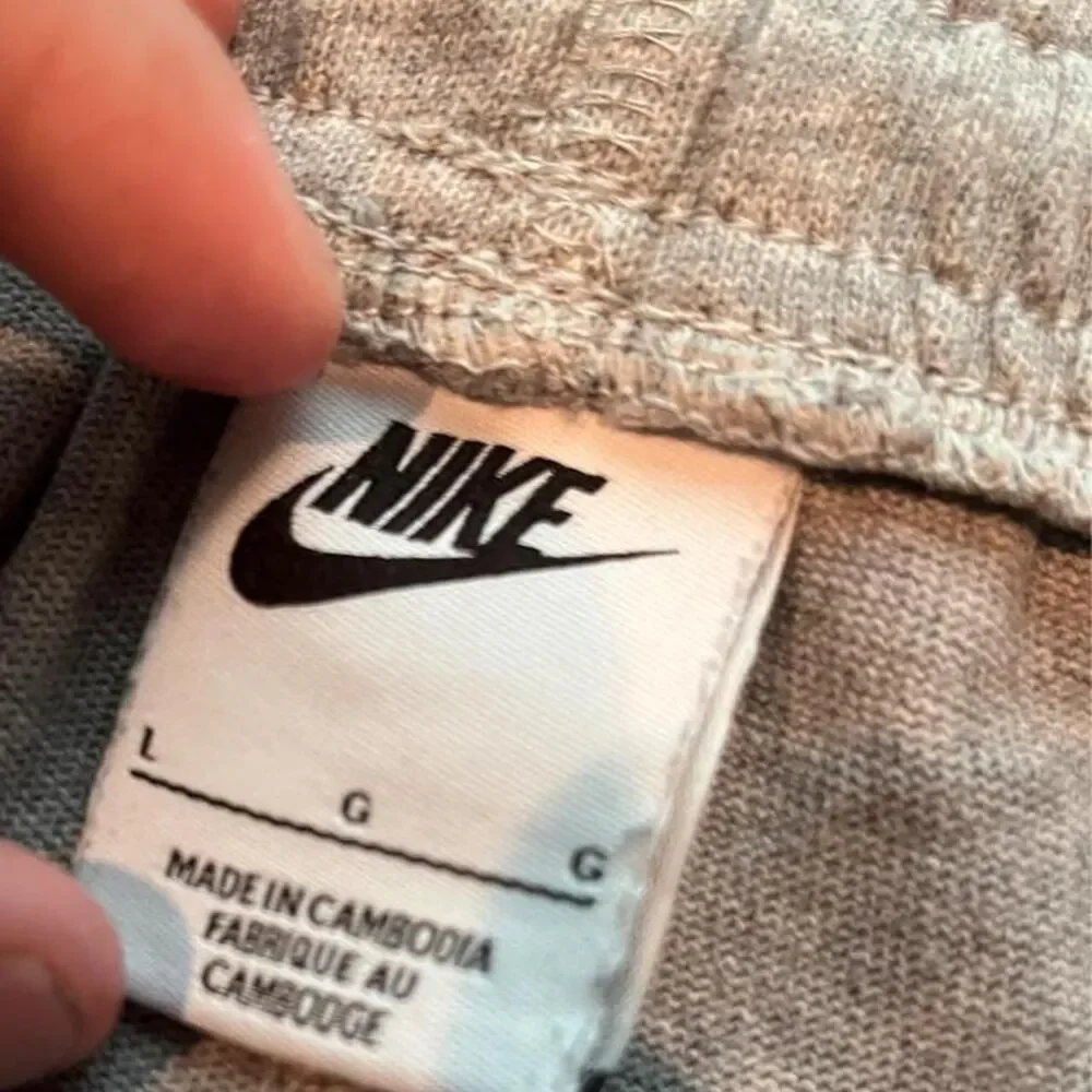Nike Men's Grey and Brown Joggers-tracksuits